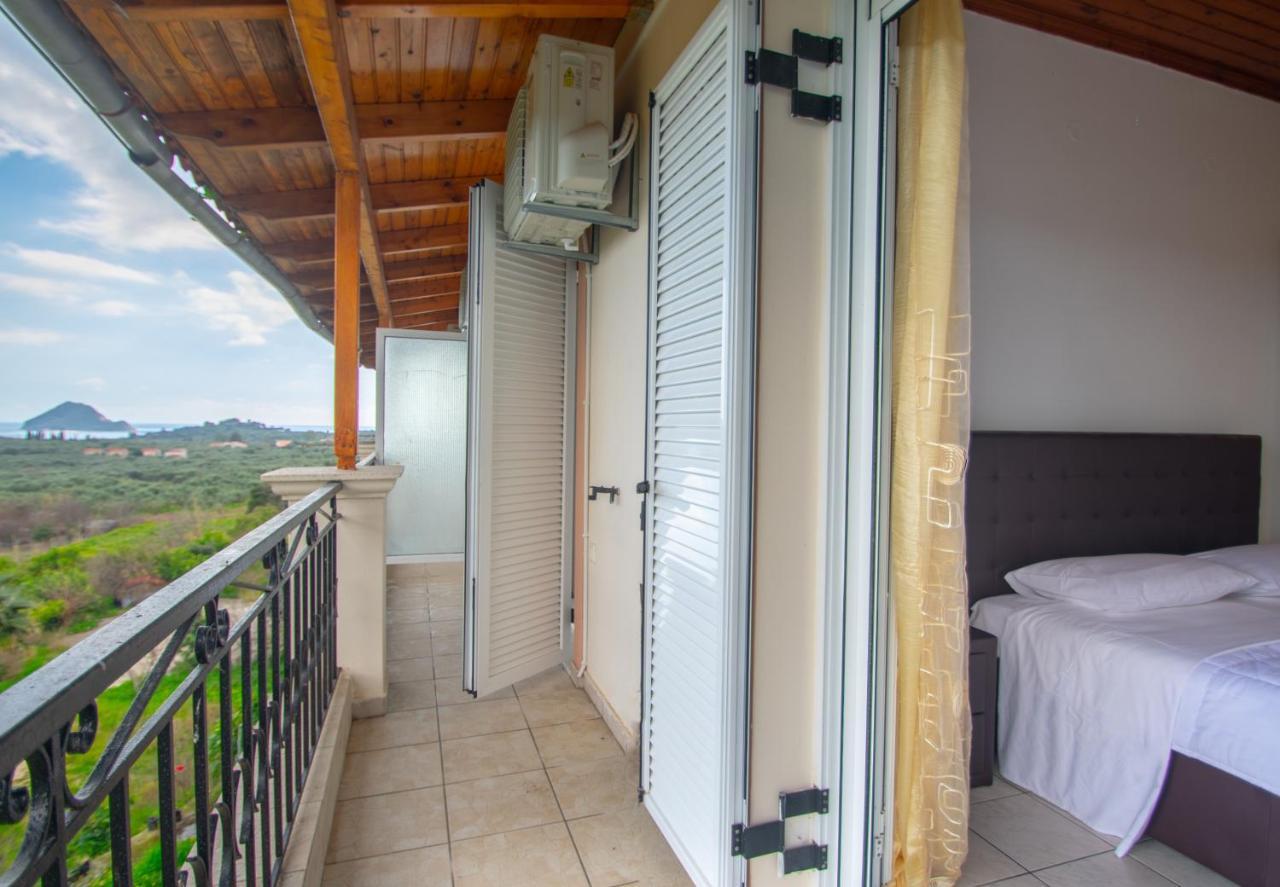 Family Private Homes & Sea View Lithakia  Exteriör bild