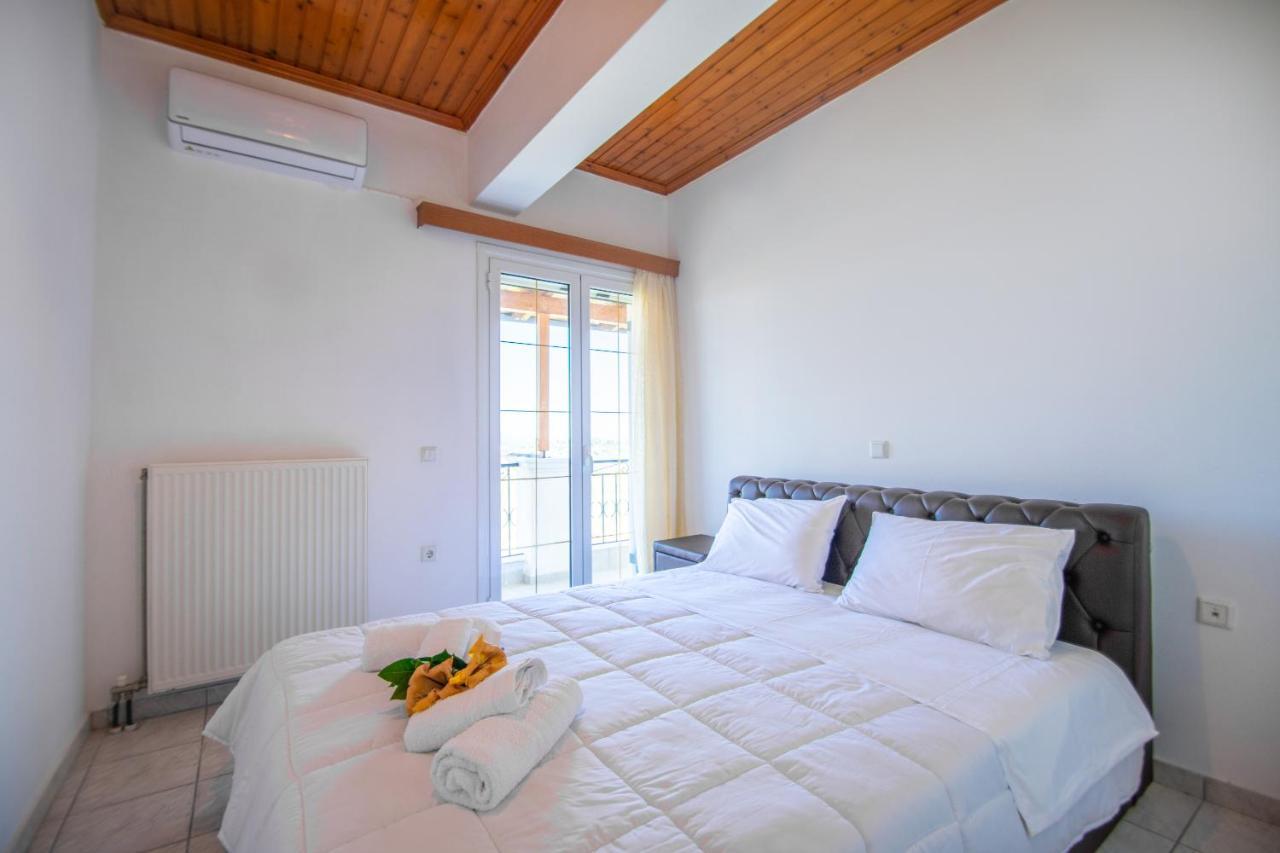Family Private Homes & Sea View Lithakia  Exteriör bild